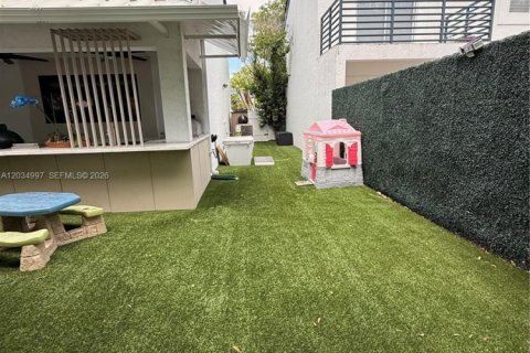 Villa ou maison à louer à Miami, Floride: 3 chambres, 172.24 m2 № 2154036 - photo 30