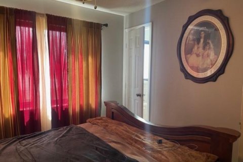 House in Margate, Florida 4 bedrooms, 107.49 sq.m. № 2083734 - photo 11