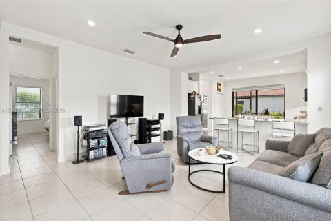 Villa ou maison à vendre à Bradenton, Floride: 3 chambres № 2397851 - photo 5