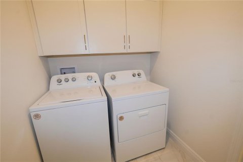 Adosado en alquiler en Parrish, Florida, 3 dormitorios, 134.15 m2 № 1885151 - foto 18