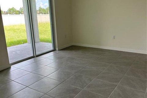Casa en alquiler en Ocala, Florida, 4 dormitorios, 169.83 m2 № 1884333 - foto 4