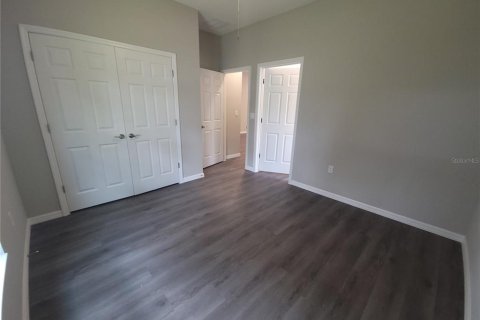 House in Tampa, Florida 3 bedrooms, 116.22 sq.m. № 2095596 - photo 6