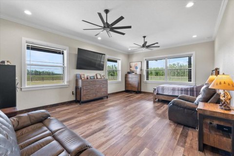 House in Lakeland, Florida 6 bedrooms, 647.71 sq.m. № 1658180 - photo 25