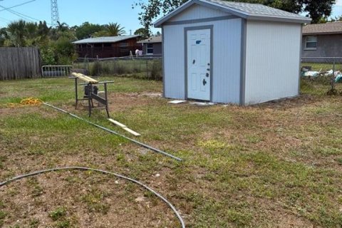 House in Englewood, Florida 2 bedrooms, 89.19 sq.m. № 2239070 - photo 20