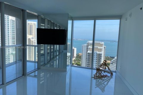 Снять в аренду кондоминиум в Майами, Флорида 2 спальни, 153.66м2, № 2057450 - фото 3