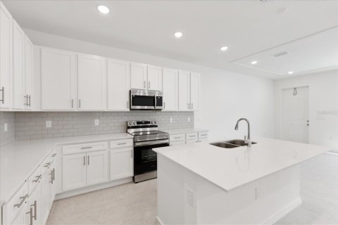 Adosado en venta en Punta Gorda, Florida, 3 dormitorios, 188.03 m2 № 1777906 - foto 4