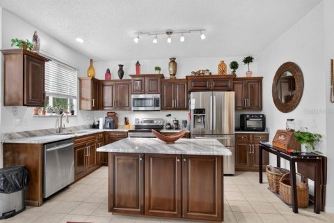 House in Palm Coast, Florida 4 bedrooms, 269.6 sq.m. № 2200223 - photo 16