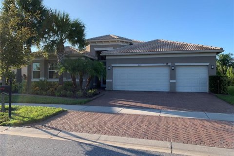 House in Wimauma, Florida 3 bedrooms, 306.76 sq.m. № 1410005 - photo 1