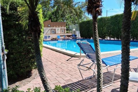 Casa en venta en Bradenton, Florida, 3 dormitorios, 141.77 m2 № 1806557 - foto 6