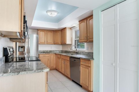 House in Seminole, Florida 3 bedrooms, 152.45 sq.m. № 1919616 - photo 16