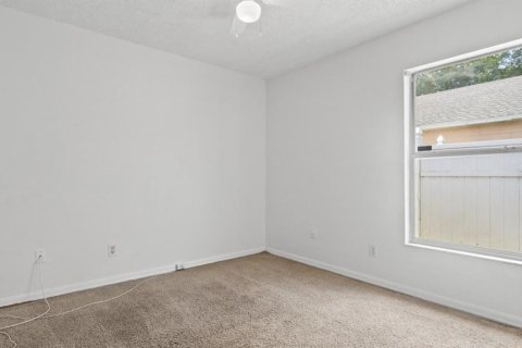 House in Orlando, Florida 3 bedrooms, 124.12 sq.m. № 1825039 - photo 15