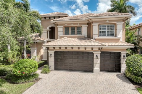 Casa en West Palm Beach, Florida 5 dormitorios, 371.7 m2 № 2328947