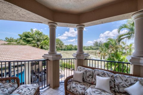 Casa en venta en West Palm Beach, Florida, 5 dormitorios, 371.7 m2 № 2328947 - foto 26