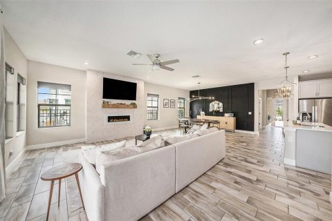 Casa en venta en Land O' Lakes, Florida, 3 dormitorios, 195.84 m2 № 1843542 - foto 12