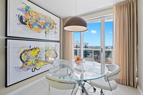 Condo in Bal Harbour, Florida, 2 bedrooms  № 1729592 - photo 13