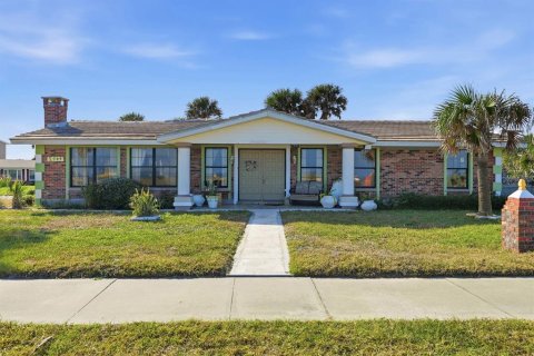 Villa ou maison à Ormond Beach, Floride 3 chambres, 207.08 m2 № 2144018