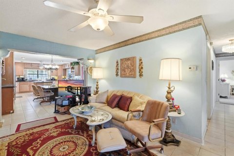 Villa ou maison à vendre à Ormond Beach, Floride: 3 chambres, 207.08 m2 № 2144018 - photo 13