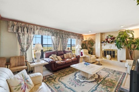 Villa ou maison à vendre à Ormond Beach, Floride: 3 chambres, 207.08 m2 № 2144018 - photo 8