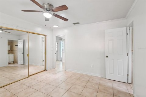 Villa ou maison à vendre à Tampa, Floride: 4 chambres, 153.85 m2 № 1884027 - photo 14