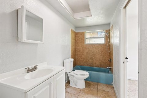 Villa ou maison à vendre à Tampa, Floride: 4 chambres, 153.85 m2 № 1884027 - photo 21