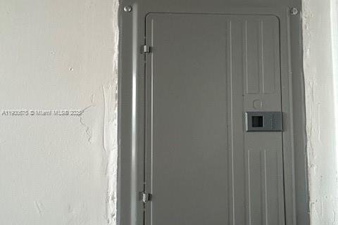 Снять в аренду кондоминиум в Майами-Бич, Флорида 1 спальня, 98.2м2, № 2013188 - фото 21