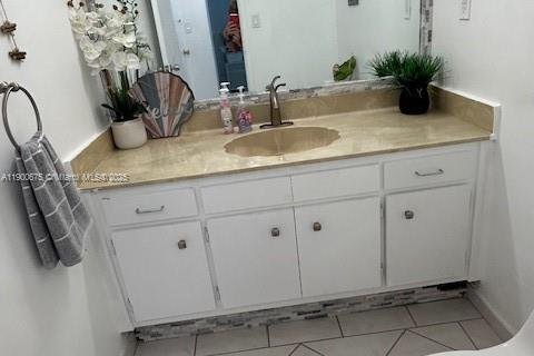 Снять в аренду кондоминиум в Майами-Бич, Флорида 1 спальня, 98.2м2, № 2013188 - фото 22