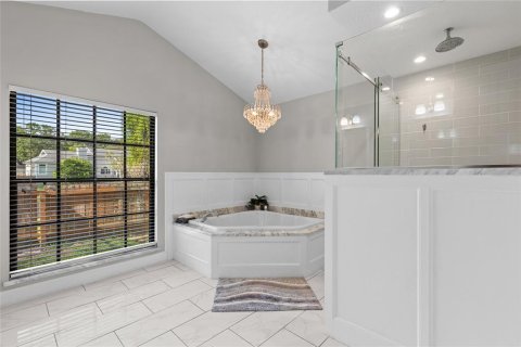 Villa ou maison à vendre à Longwood, Floride: 4 chambres, 220.74 m2 № 2297253 - photo 14