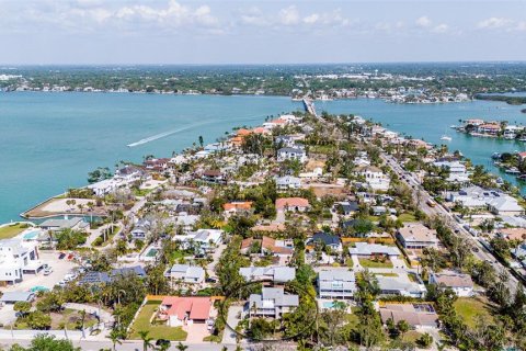 Купить виллу или дом в Сарасота, Флорида 6 комнат, 253.99м2, № 1602873 - фото 5