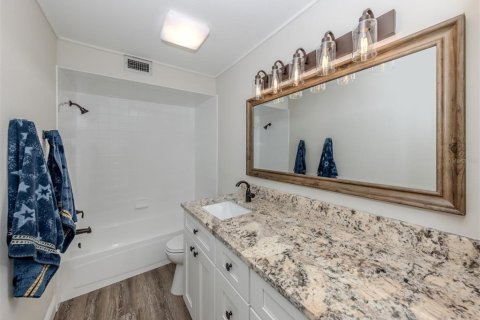 Casa en venta en Sarasota, Florida, 4 dormitorios, 246.75 m2 № 2091872 - foto 27