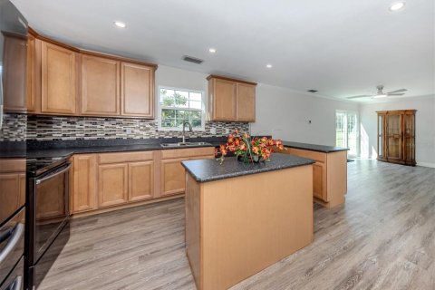 Casa en venta en Sarasota, Florida, 4 dormitorios, 246.75 m2 № 2091872 - foto 17