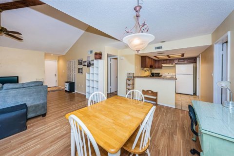 Copropriété à vendre à Palm Harbor, Floride: 2 chambres, 97.55 m2 № 2201725 - photo 13