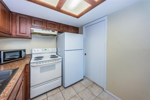 Copropriété à vendre à Palm Harbor, Floride: 2 chambres, 97.55 m2 № 2201725 - photo 10