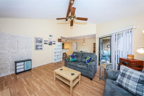 Copropriété à vendre à Palm Harbor, Floride: 2 chambres, 97.55 m2 № 2201725 - photo 7