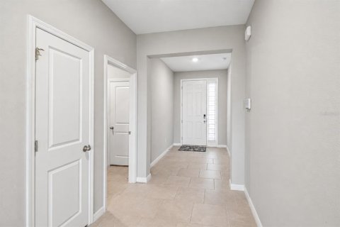 House in Wesley Chapel, Florida 4 bedrooms, 191.1 sq.m. № 2104499 - photo 25