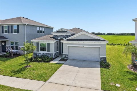 House in Wesley Chapel, Florida 4 bedrooms, 191.1 sq.m. № 2104499 - photo 7