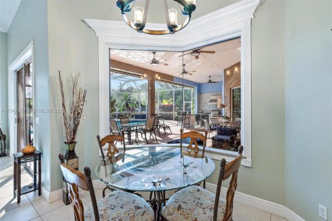 Villa ou maison à vendre à West Palm Beach, Floride: 4 chambres, 323.02 m2 № 2026840 - photo 13