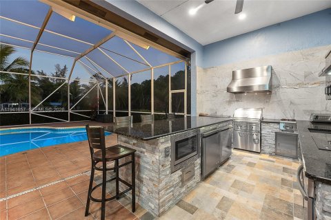 Villa ou maison à vendre à West Palm Beach, Floride: 4 chambres, 323.02 m2 № 2026840 - photo 9