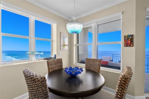 Condo in Daytona Beach, Florida, 3 bedrooms  № 1555898 - photo 10