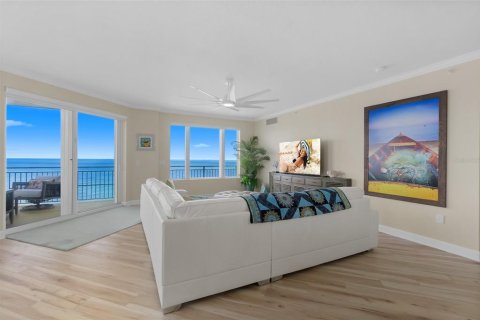 Condo in Daytona Beach, Florida, 3 bedrooms  № 1555898 - photo 14