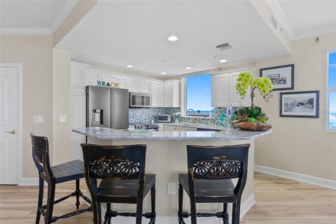Condo in Daytona Beach, Florida, 3 bedrooms  № 1555898 - photo 22