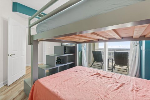 Condo in Daytona Beach, Florida, 3 bedrooms  № 1555898 - photo 6