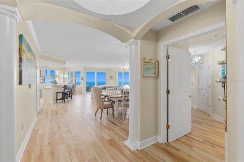 Condo in Daytona Beach, Florida, 3 bedrooms  № 1555898 - photo 11