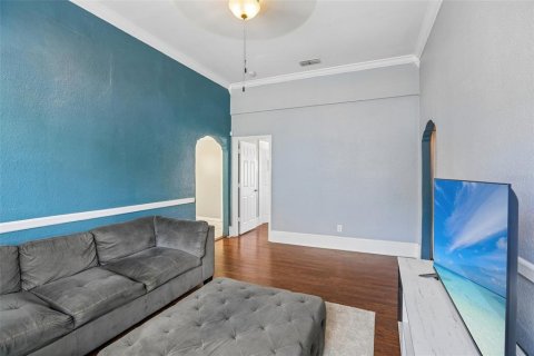 Casa en venta en Tampa, Florida, 3 dormitorios, 98.1 m2 № 2430653 - foto 8