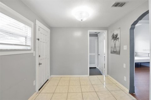 Casa en venta en Tampa, Florida, 3 dormitorios, 98.1 m2 № 2430653 - foto 21