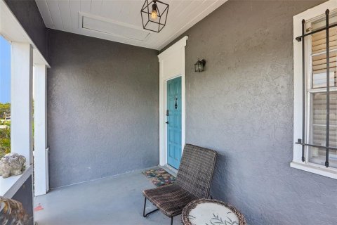 Casa en venta en Tampa, Florida, 3 dormitorios, 98.1 m2 № 2430653 - foto 6