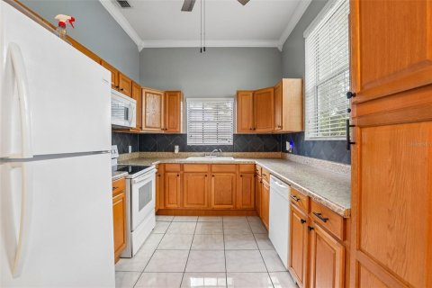 Casa en venta en Tampa, Florida, 3 dormitorios, 98.1 m2 № 2430653 - foto 9