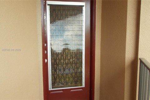 Studio à Condo à Pembroke Pines, Floride  № 2001219