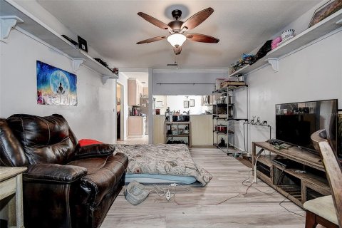 Casa en venta en Land O' Lakes, Florida, 3 dormitorios, 150.78 m2 № 1658535 - foto 14