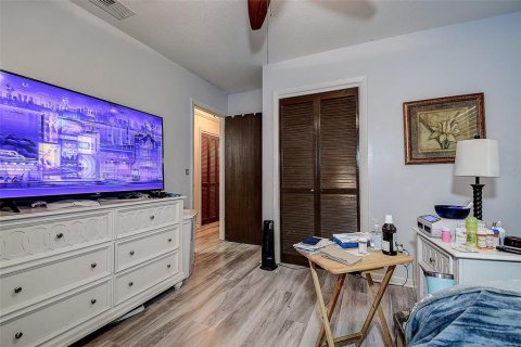 Casa en venta en Land O' Lakes, Florida, 3 dormitorios, 150.78 m2 № 1658535 - foto 21