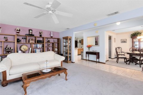 Villa ou maison à vendre à Orlando, Floride: 3 chambres, 189.43 m2 № 1894747 - photo 7